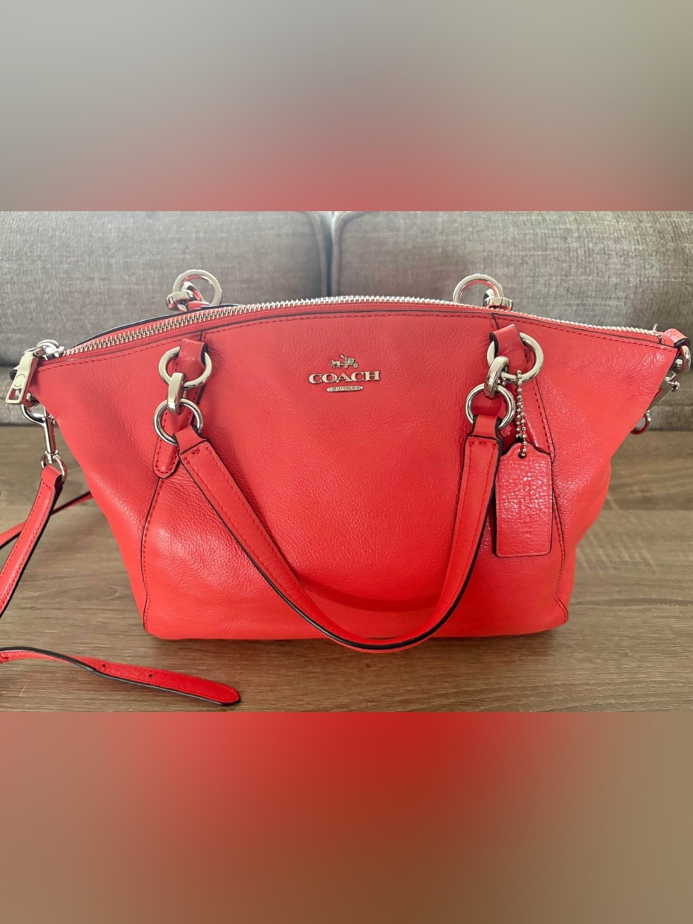 Coach Kelsey Satchel in pebbel Leather Shoulder Bag with Silver Hardware